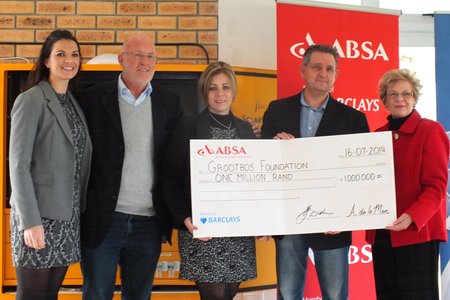 Lean Terblanche, Lutzeye Micheal Grootbos Foundation, Lurette Rudolph, Andy de la Mare ABSA, Mayor Overstrand Municipality Nicolette Botha Guthrie